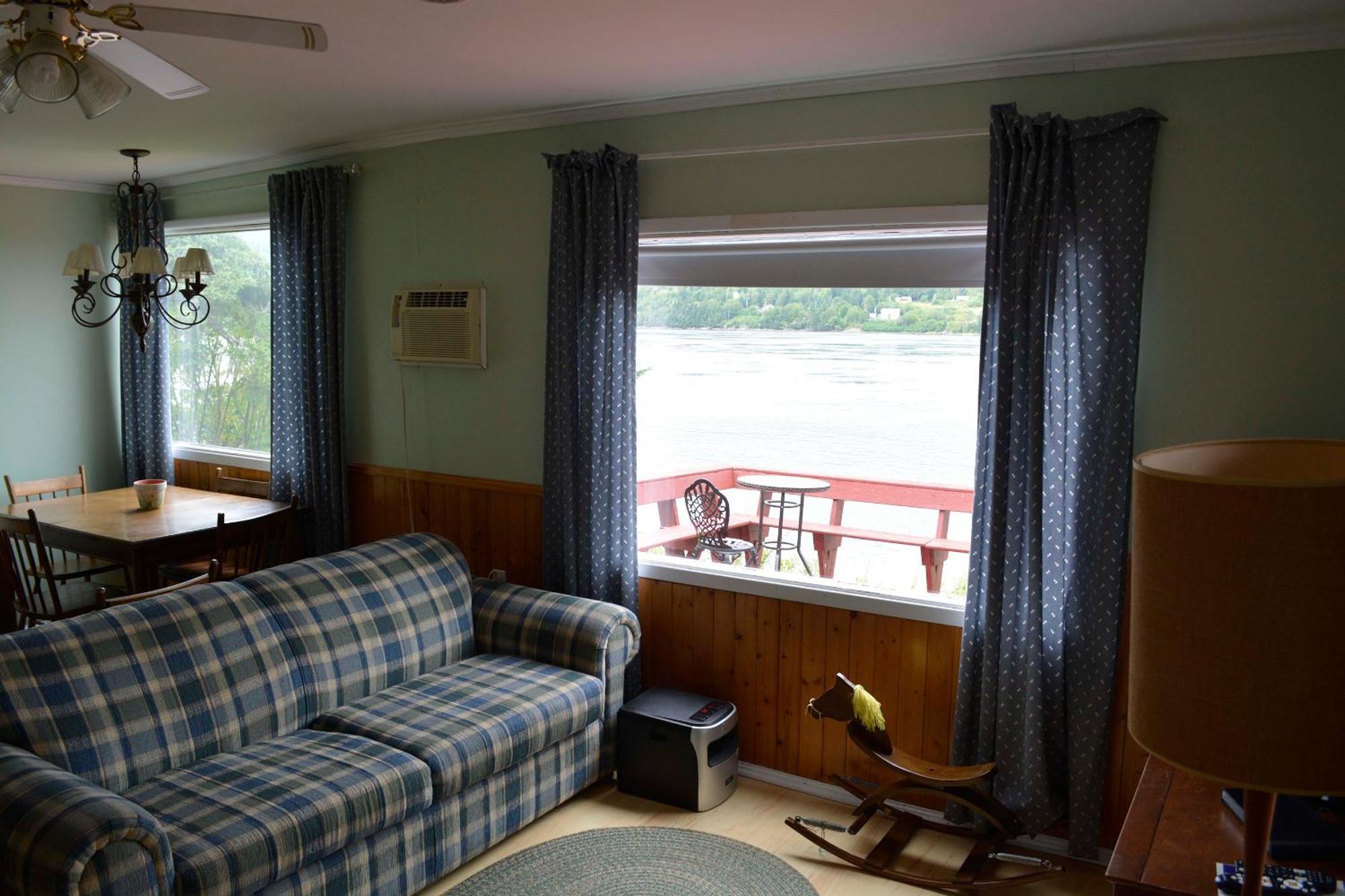 Mountain Vista Seaside Cottages Big Bras d'Or Room photo